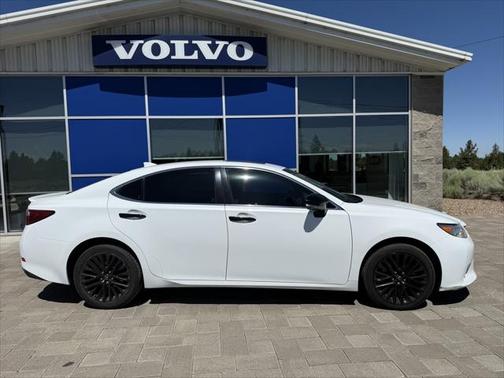 2015 Lexus ES 350 Crafted Line