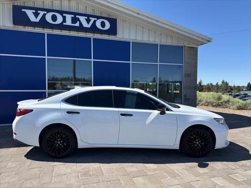 2015 Lexus ES 350 Crafted Line