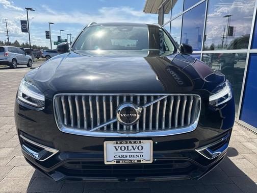 2025 Volvo XC90 Plug-In Hybrid T8 Plus 7-Seater