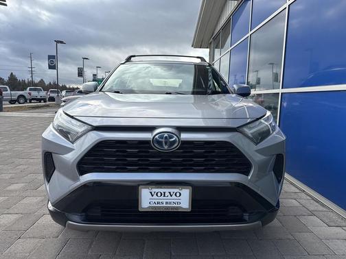 2023 Toyota RAV4 Hybrid SE