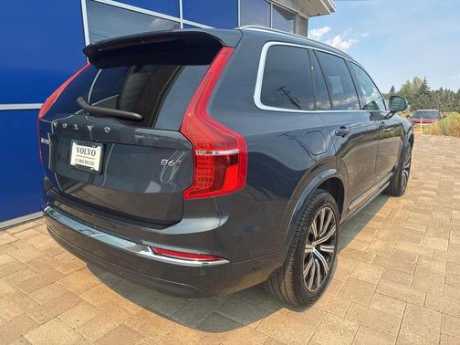 2025 Volvo XC90 B6 Plus 7-Seater