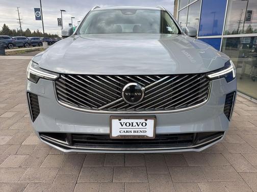 Vapour Grey Metallic 2026 Volvo XC90 Plug-In Hybrid Plus, T8 AWD, Electric/Gasoline, Bright, 7 Seats