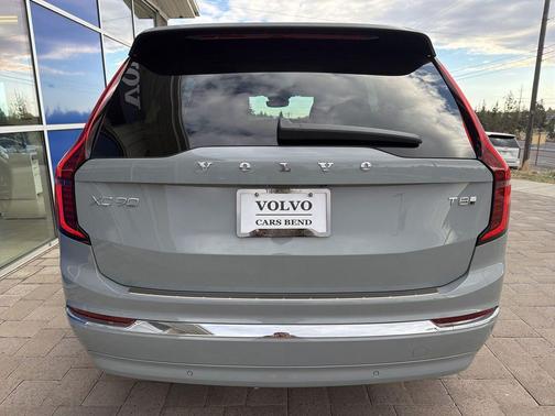 Vapour Grey Metallic 2026 Volvo XC90 Plug-In Hybrid Plus, T8 AWD, Electric/Gasoline, Bright, 7 Seats