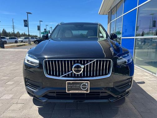 Onyx Black Metallic 2023 Volvo XC90 B5 Core
