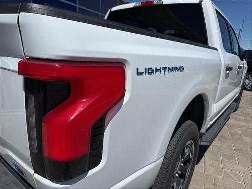 2023 Ford F-150 Lightning XLT