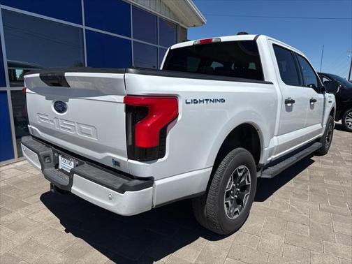 2023 Ford F-150 Lightning XLT