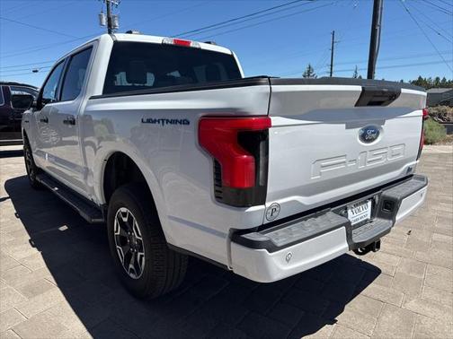 2023 Ford F-150 Lightning XLT