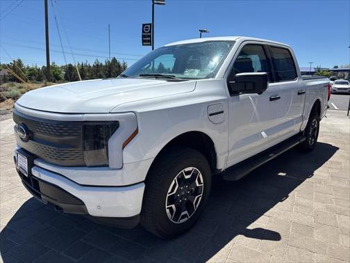 2023 Ford F-150 Lightning XLT