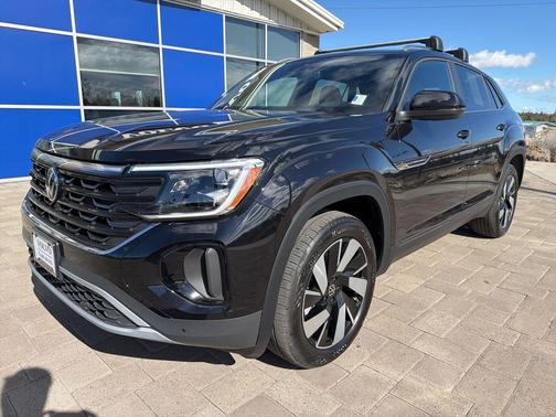2025 Volkswagen Atlas Cross Sport 2.0T SE w/Technology 4MOTION