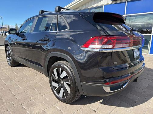 2025 Volkswagen Atlas Cross Sport 2.0T SE w/Technology 4MOTION