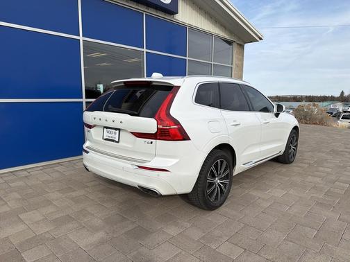 2021 Volvo XC60 T6 Inscription