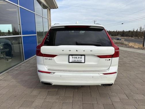 2021 Volvo XC60 T6 Inscription