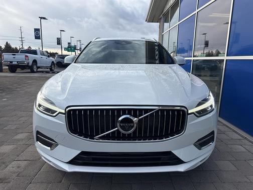 2021 Volvo XC60 T6 Inscription