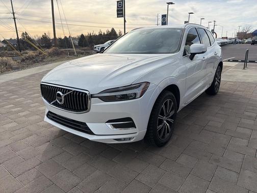 2021 Volvo XC60 T6 Inscription