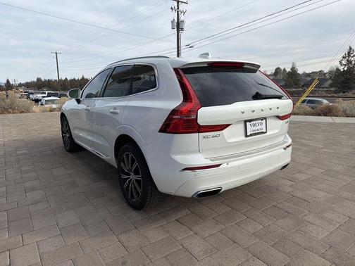 2021 Volvo XC60 T6 Inscription