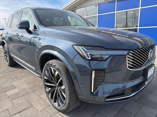 Denim Blue Metallic 2026 Volvo XC90 Ultra, B6 AWD Gas (mild hybrid), Gasoline, Bright, 7 Seats