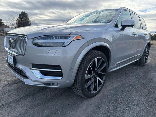 2023 Volvo XC90 B6 Plus 7-Seater