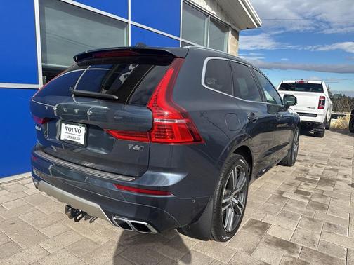 2019 Volvo XC60 T6 Momentum