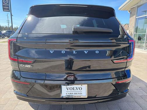 Onyx Black Metallic 2025 Volvo EX90 Ultra, Twin Motor, Fully electric, 7 Seats