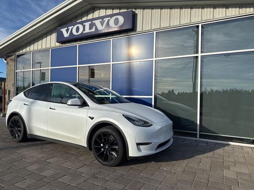 2021 Tesla Model Y Standard Range Rear-Wheel Drive