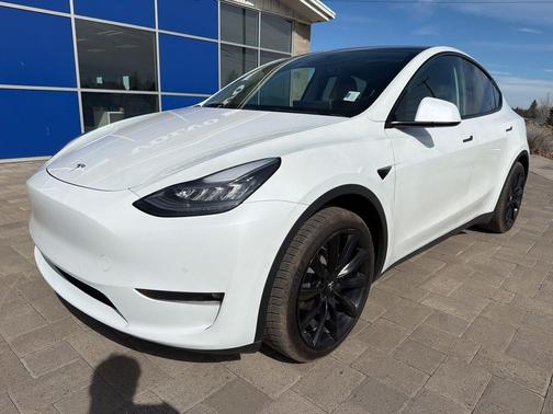 2021 Tesla Model Y Standard Range Rear-Wheel Drive