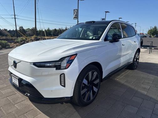 2025 Volvo EX90 Twin Motor Performance Ultra