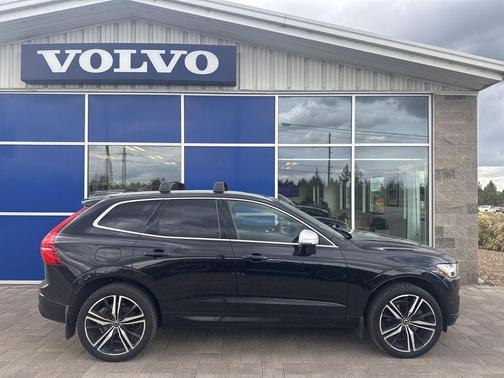 2019 Volvo XC60 Recharge Plug-In Hybrid T8 R-Design