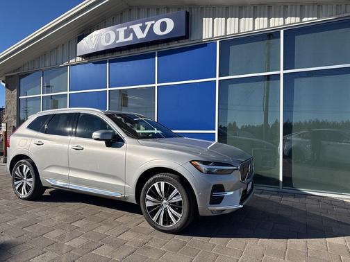 2022 Volvo XC60 B5 Inscription