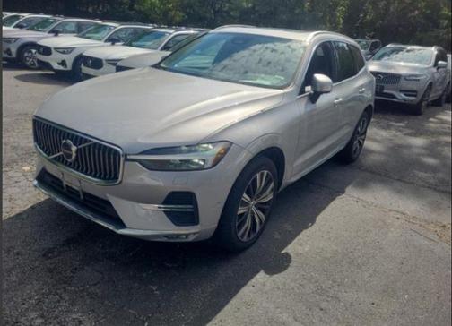 2022 Volvo XC60 B5 Inscription
