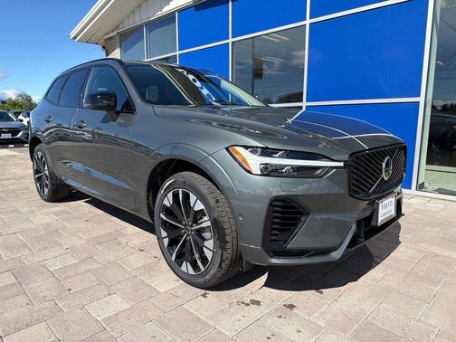 Forest Lake 2026 Volvo XC60 Plug-In Hybrid Plus, T8 AWD Electric/Gasoline, Dark