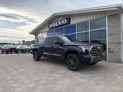 2022 Toyota Tundra Hybrid Platinum