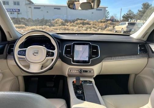 2023 Volvo XC90 B6 Plus 6-Seater
