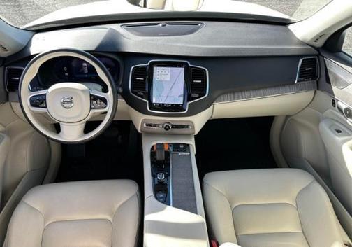 2023 Volvo XC90 B6 Plus 6-Seater