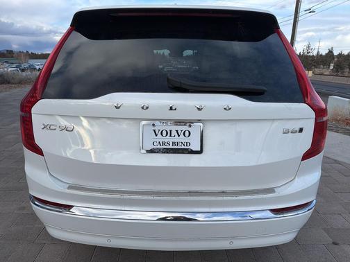 2023 Volvo XC90 B6 Plus 6-Seater