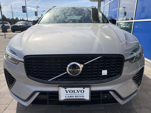 2024 Volvo XC60 Recharge Plug-In Hybrid T8 Polestar