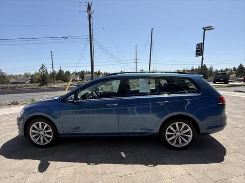 2017 Volkswagen Golf SportWagen TSI SE