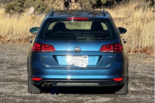 2017 Volkswagen Golf SportWagen TSI SE