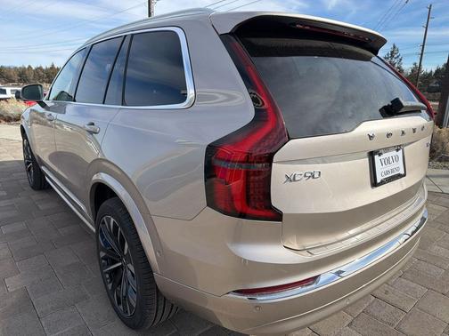 Bright Dusk Metallic 2026 Volvo XC90 Plug-In Hybrid Plus, T8 AWD, Electric/Gasoline, Bright, 7 Seats