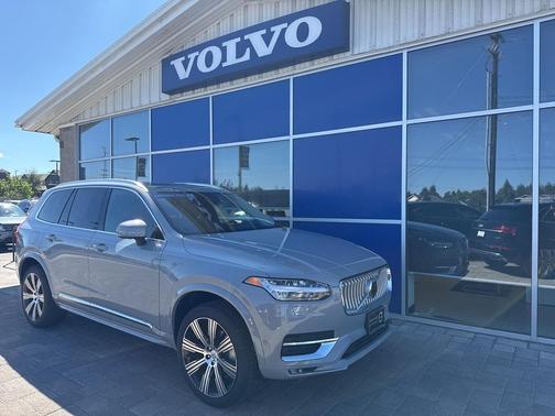2025 Volvo XC90 B6 Ultra