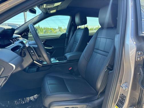 2023 Land Rover Range Rover Evoque R-Dynamic SE