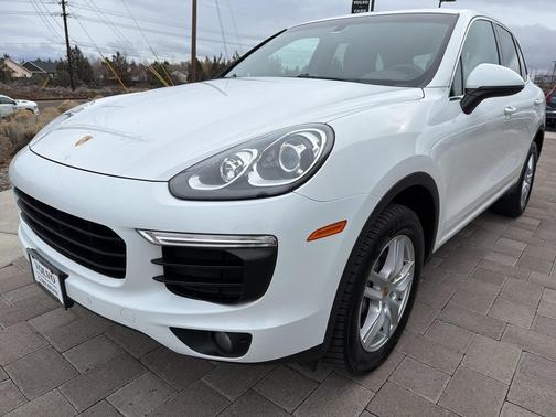 2016 Porsche Cayenne Cayenne