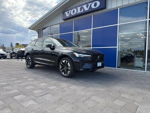Onyx Black Metallic 2026 Volvo XC60 B5 Plus