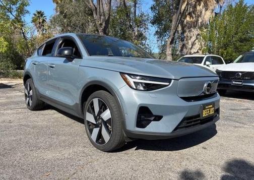 2023 Volvo C40 Recharge Pure Electric Twin Plus