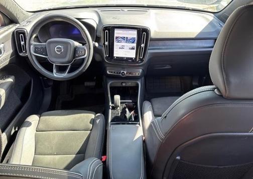 2023 Volvo C40 Recharge Pure Electric Twin Plus