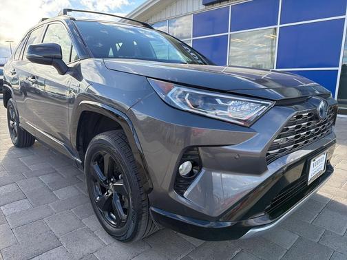 2021 Toyota RAV4 Hybrid SE