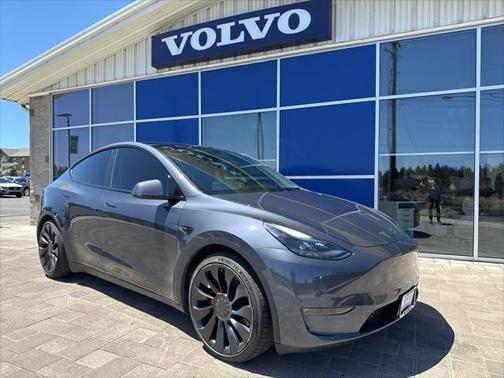 2022 Tesla Model Y Performance Dual Motor All-Wheel Drive