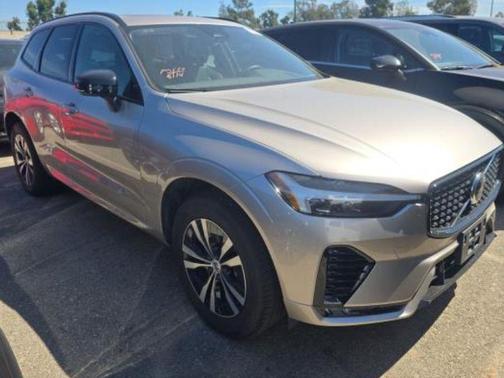 2025 Volvo XC60 B5 Core
