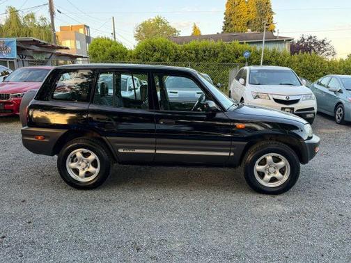 Black 1997 Toyota RAV4 Base
