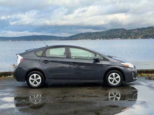 2013 Toyota Prius Two