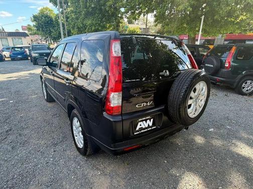 Black 2005 Honda CR-V EX